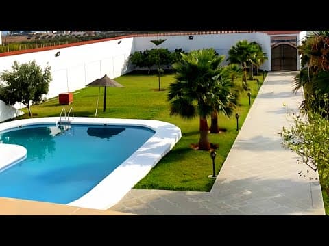 villa in Nador - 4 bedrooms - 3000m² - 3.400.000 DH