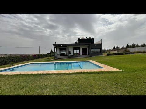 منزل in الدار البيضاء - 4 bedrooms - 3700m² - 1.980.000 د.م