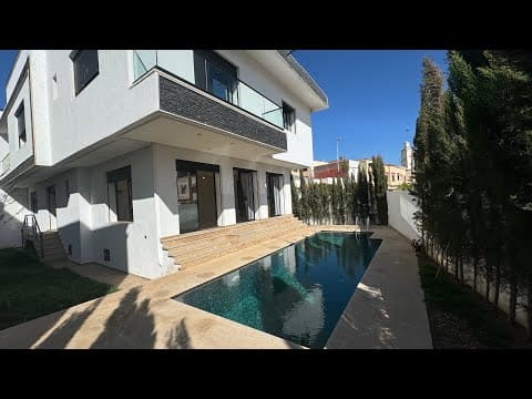 مستحيل 😱 فيلا ثلاث طوابق مع مسبح خاص وإطلالة على البحر بـ 310000 دولار في الجديدة